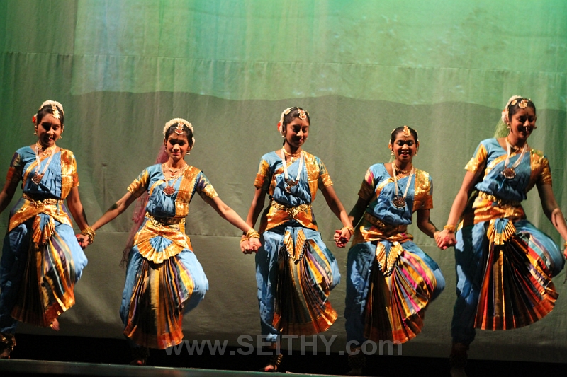 LORDKRISHNA-TORONTO300313SEITHY (211)